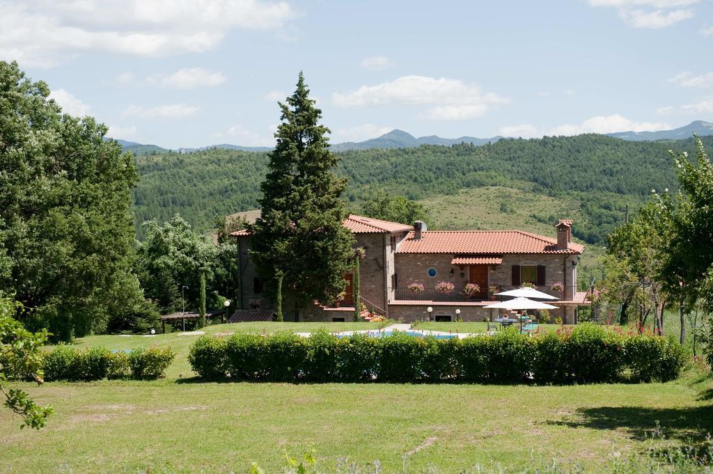 Agriturismo La Casina Villa Caprese Michelangelo Exterior photo