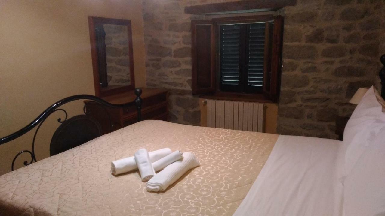 Agriturismo La Casina Caprese Michelangelo Exterior photo